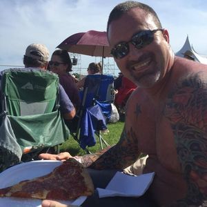 Meet your Posher, Robin